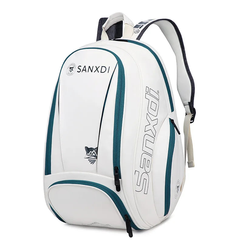 Sac à dos SANXDI blanc à liserés vert pétrole, vue de trois quarts sur fond blanc, bretelles grises et beiges