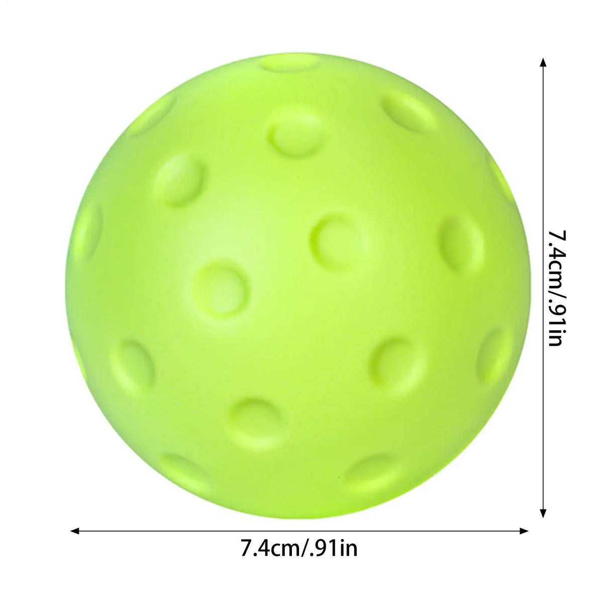 Balle de pickleball en mousse vert citron sur fond blanc, avec son diamètre de 7,4 cm indiqué par des flèches