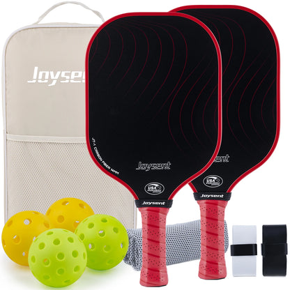 Pack Joysent coloris rouge : deux raquettes en carbone noir à cadre rouge, sac beige, balles, serviette et surgrips