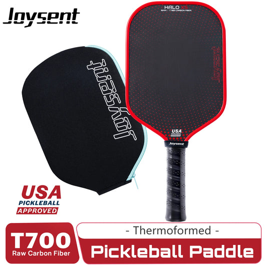 Raquette de pickleball Joysent Halo X5 rouge et noire posée à côté de sa housse noire, avec badge USA Pickleball