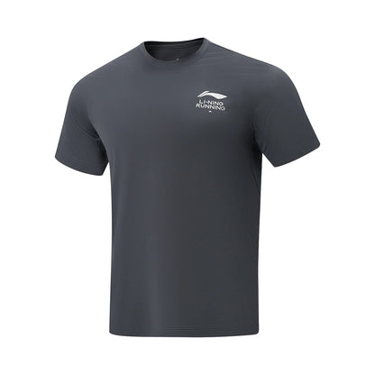 T-shirt technique homme Li-Ning LN AIR DRY gris anthracite vu de face, logo Li-Ning Running blanc sur la poitrine